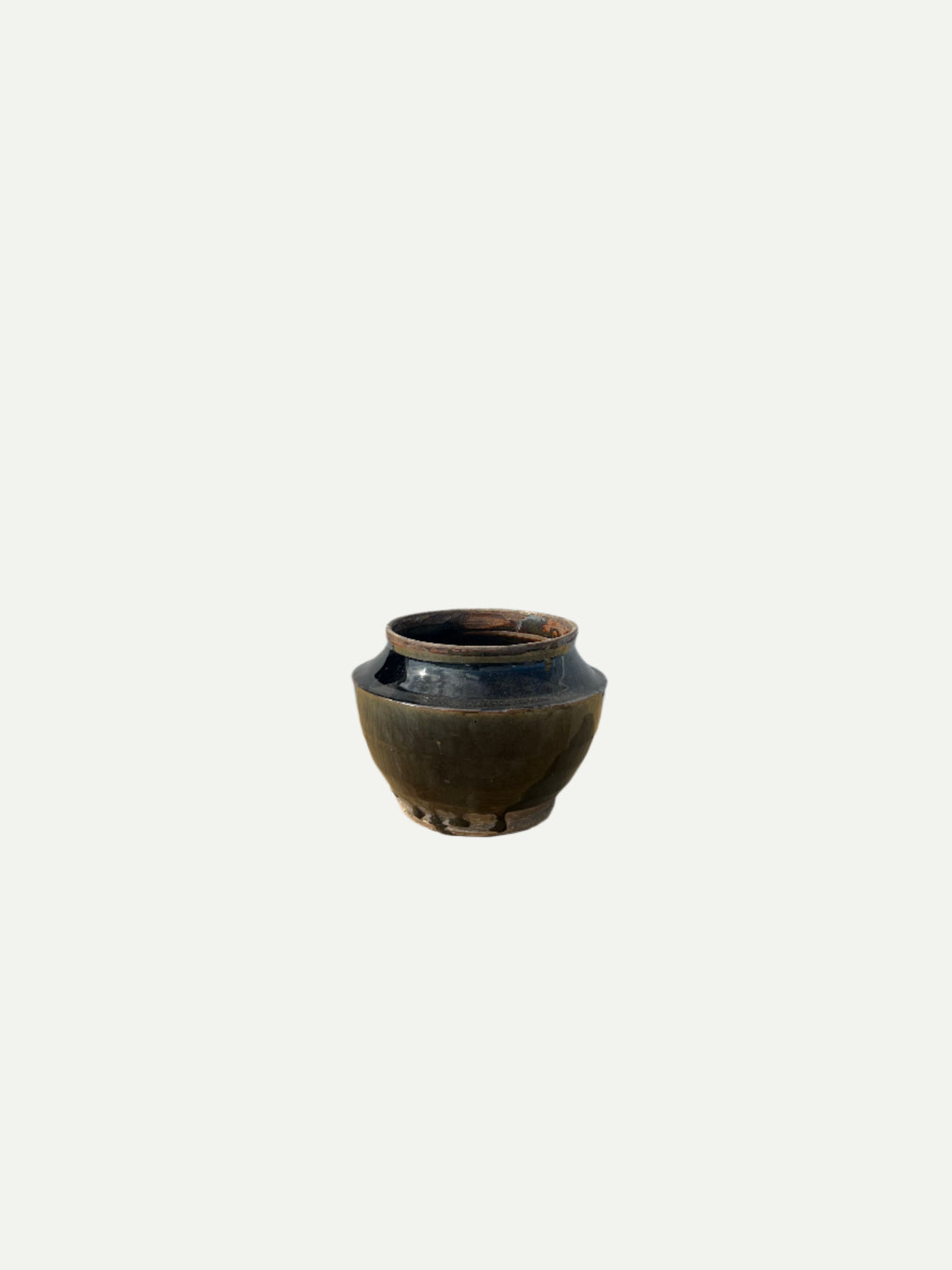 Black Ceramic Pot