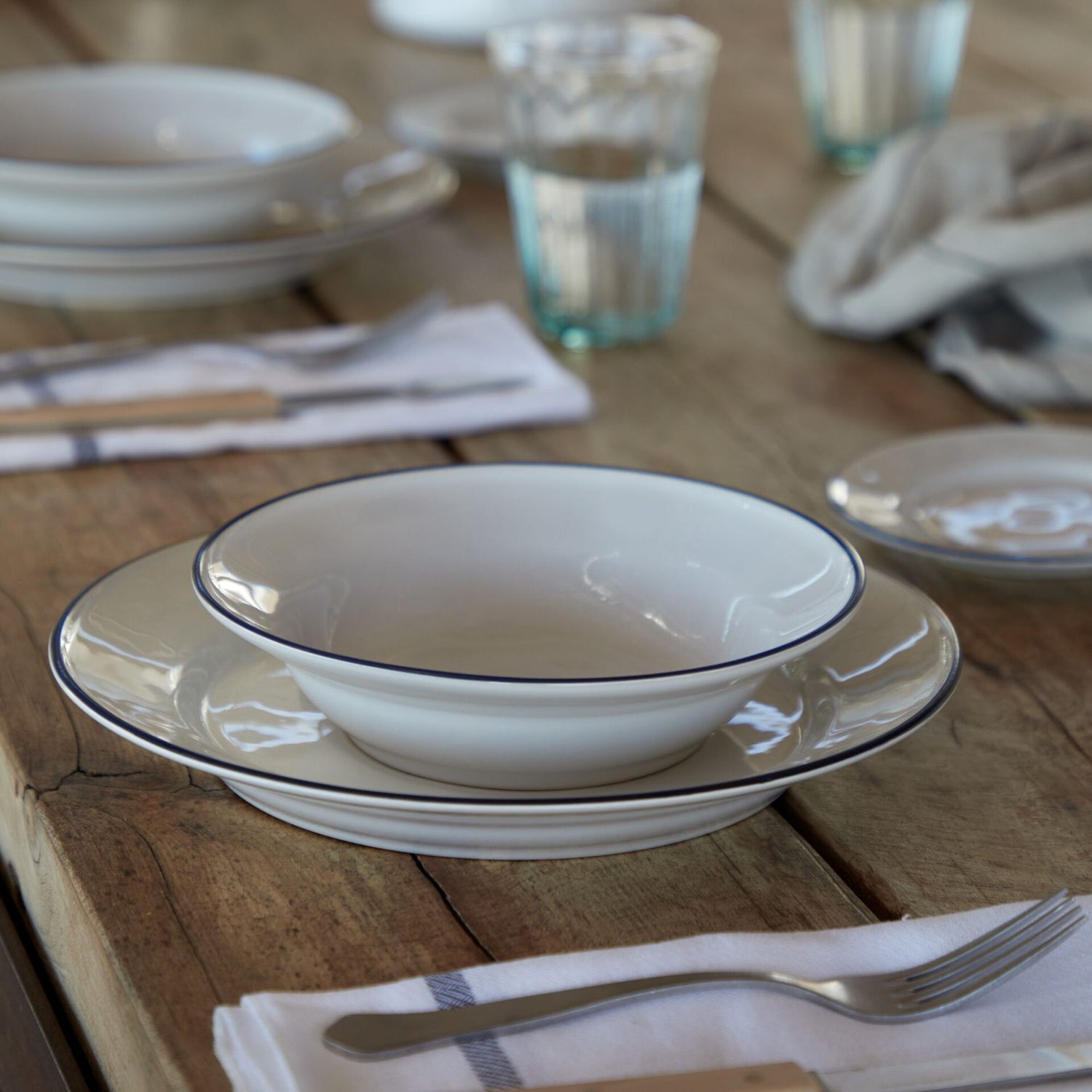 Soup/Pasta Plate White Blue