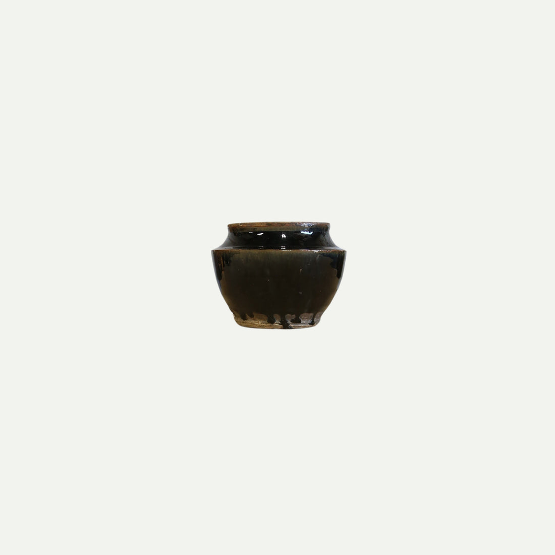 Black Ceramic Pot