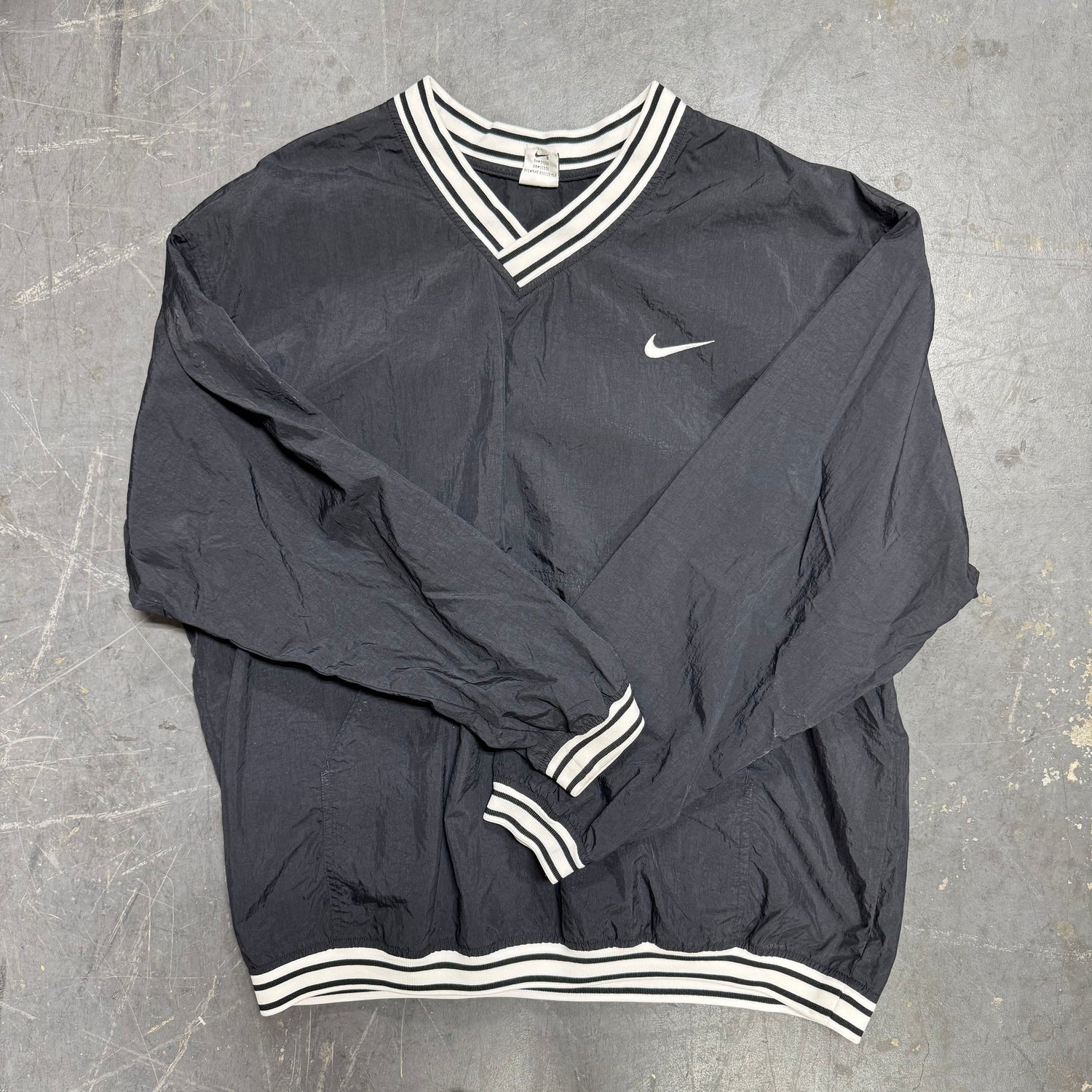 Vintage 90s Nike Black Pullover Windbreaker Serendip